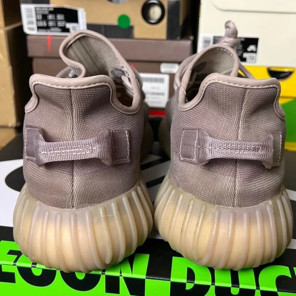 Yeezy adidas boost